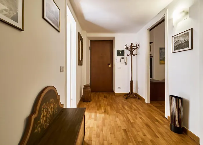 Charming Urban Retreat, Brera - Porta Nuova Lägenhet Milano
